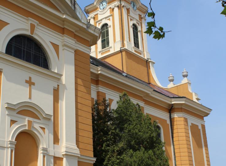 Sátoraljaújhely katolikus templom felújítása